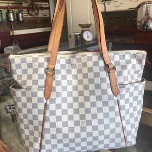 Louis Vuitton Totally MM